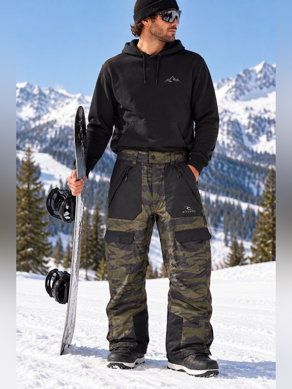 Rip Curl Rocker Camo 10K Snowboard Ski Pants Size S Insulated Cargo Outdoor